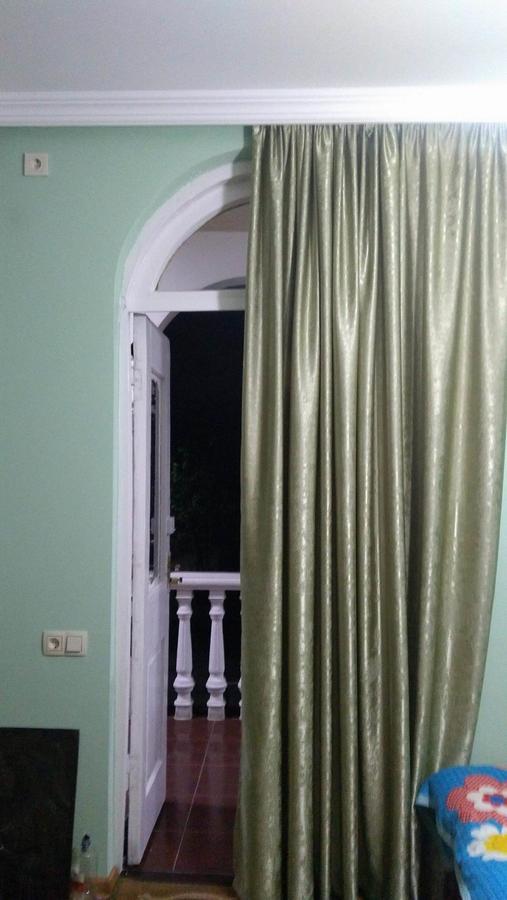 Guest House Quiet Home Batumi Ngoại thất bức ảnh